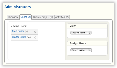 The user groups list in the Manage tab.